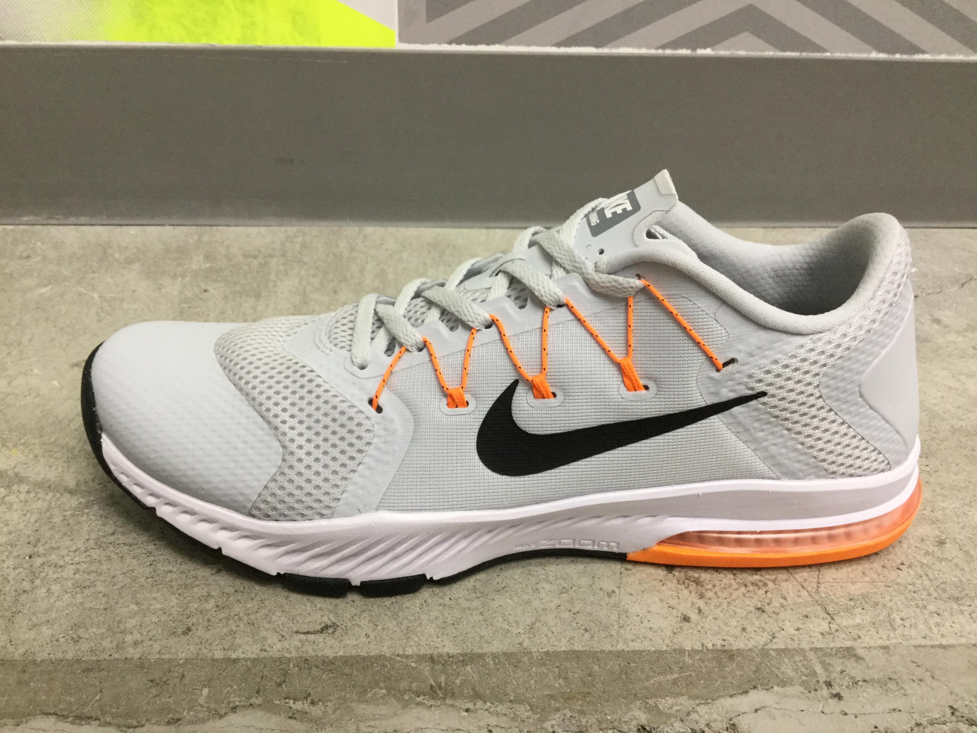 Nike air zoom train on sale complete